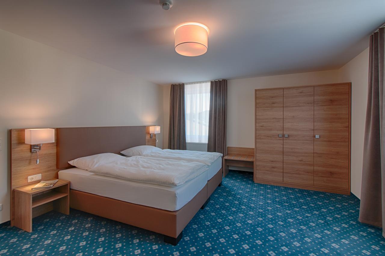 Hotel Heldt Бад Пирмонт Екстериор снимка
