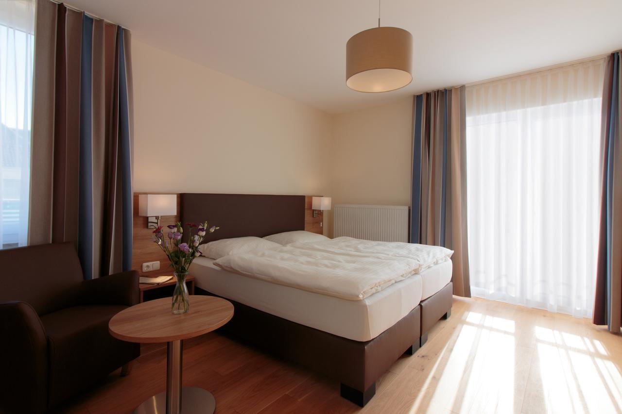 Hotel Heldt Бад Пирмонт Екстериор снимка
